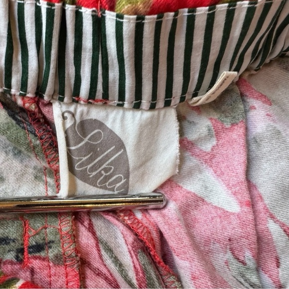 LILKA Anthropologie Doting Deer Red Green Jungle Lounge Pants - Size S - Picture 12 of 15